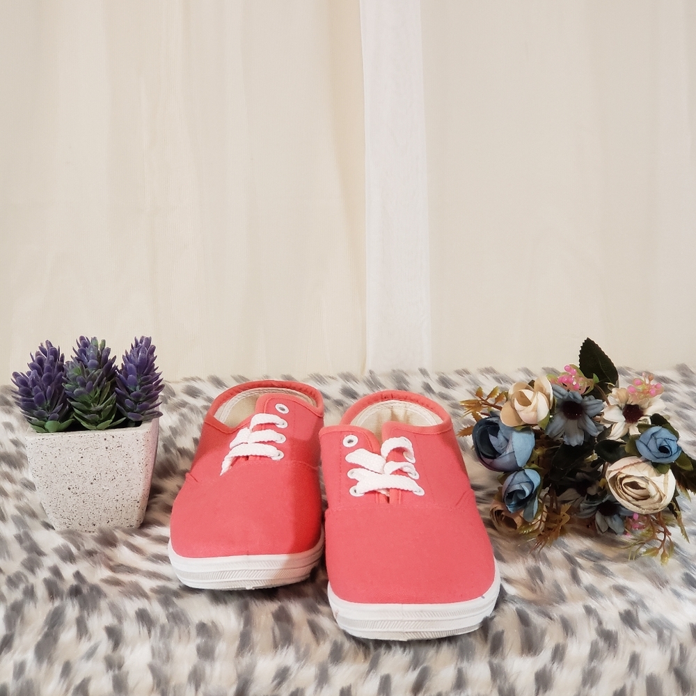 Twisted sneakers